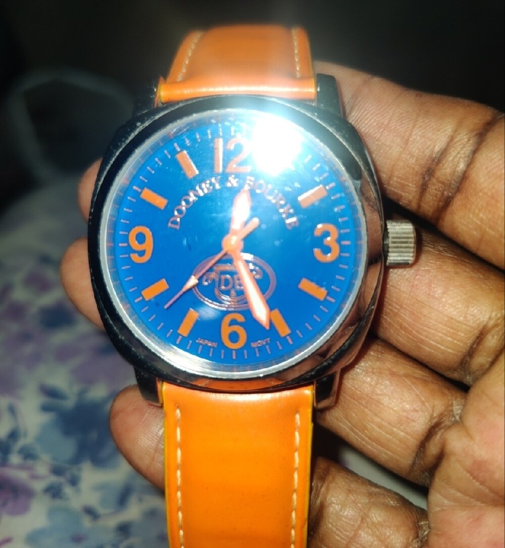 Dooney & Bourke Men’s Blue & Orange Casual Watch Working Battery Good Condition - Picture 3 of 10